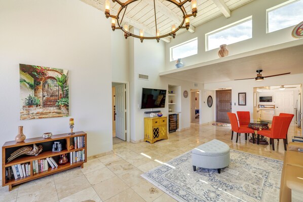 Apartment (2 Bedrooms) | Interior - Bright Carefree Home: Private Patio, Pool Access! (Carefree)