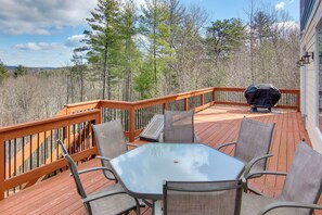 House (4 Bedrooms) | Interior - Stunning Nebo Lake House w/ Deck & Views! (Nebo)