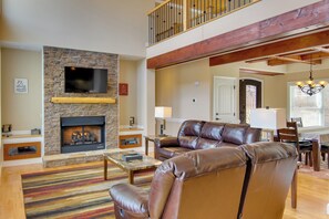 House (4 Bedrooms) | Interior - Stunning Nebo Lake House w/ Deck & Views! (Nebo)