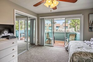 Apartment (2 Bedrooms) | Interior - Walk to Ocean & Family Fun: Myrtle Beach Townhome! (Myrtle Beach)