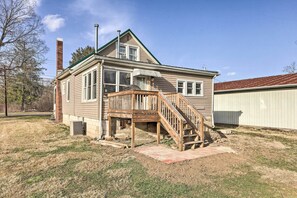 House (3 Bedrooms) | Interior - Manchester Getaway on Ohio River Scenic Byway (Manchester)