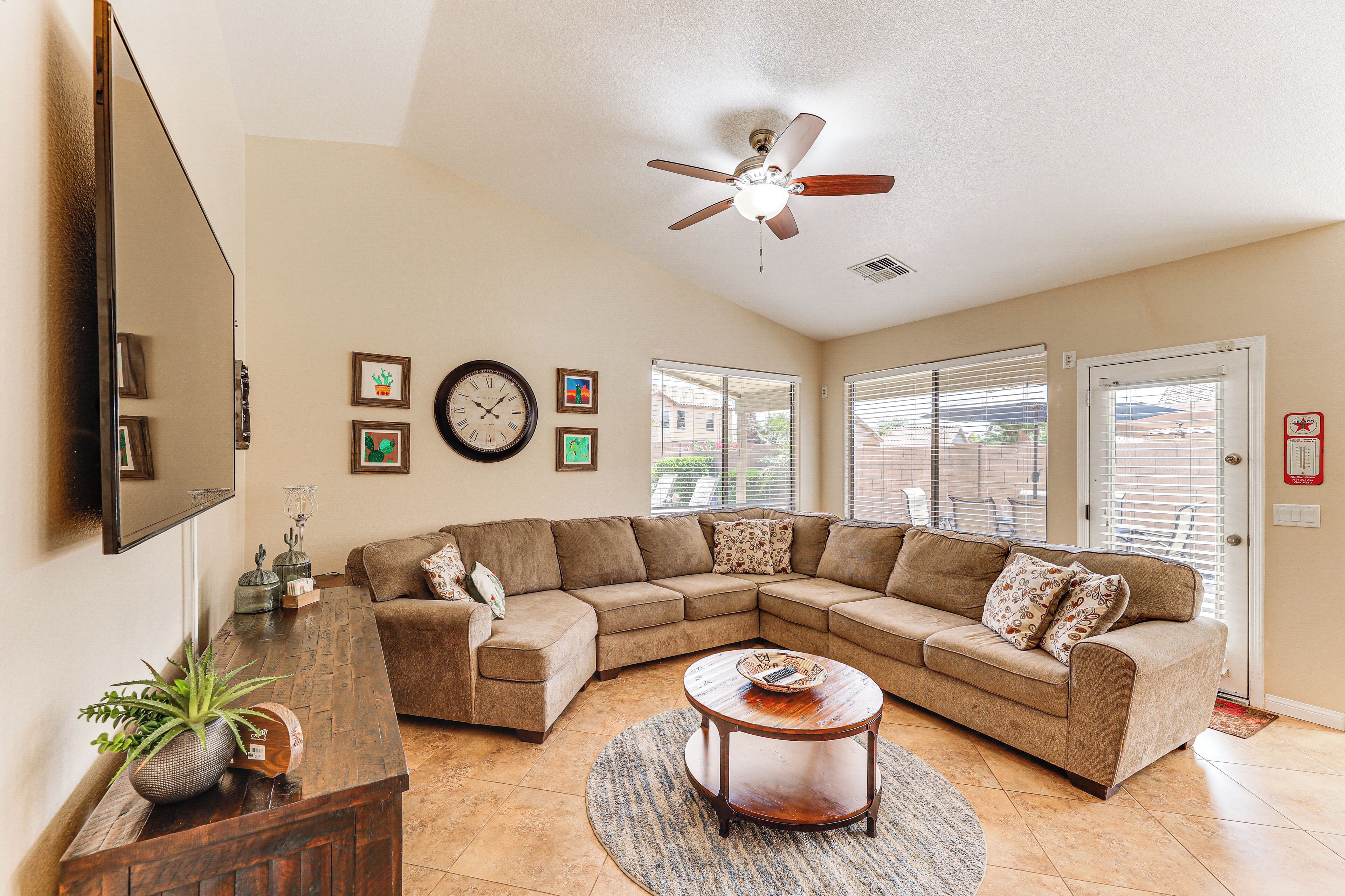 House (3 Bedrooms) | Interior