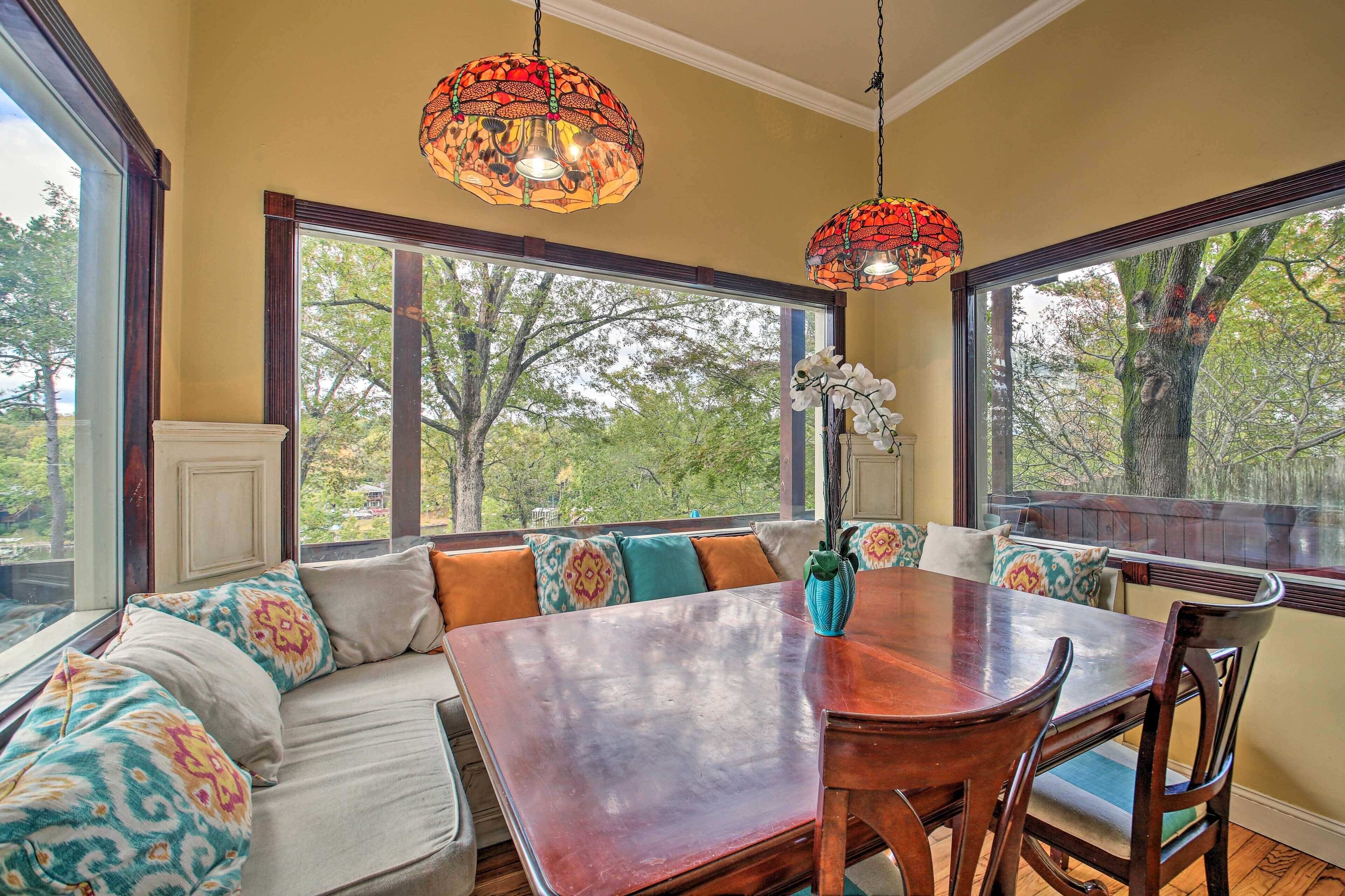 منزل (5 Bedrooms) | المنشأة من الداخل