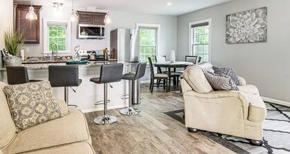 Petite Weaverville Escape - 3 Mi to Main Street!