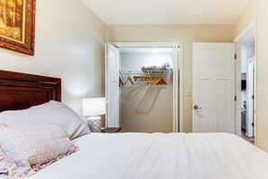 Casa (2 Bedrooms) | Interior