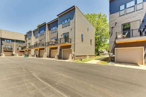 Updated Charlotte Vacation Rental 4 Mi to Downtown