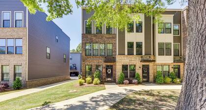 Updated Charlotte Vacation Rental 4 Mi to Downtown