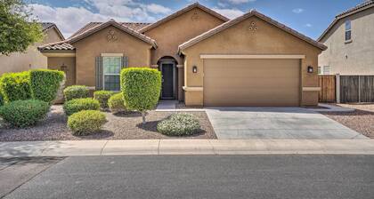 Spacious & Modern Surprise Home w/ Pool!