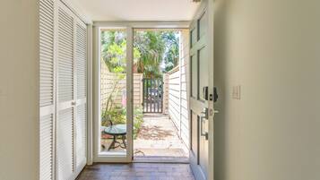 Villa (2 Bedrooms) | Intérieur