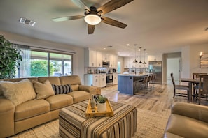 House (3 Bedrooms) | Front of property - Putting Green, Community Perks: Sun City West Home (Sun City West)