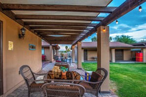 House (4 Bedrooms) | Interior - Group Getaway w/ Pool & Putting Green in Glendale (Glendale)