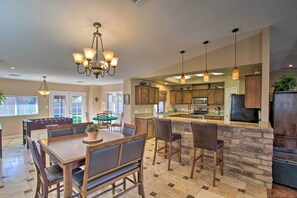 House (4 Bedrooms) | Interior - Group Getaway w/ Pool & Putting Green in Glendale (Glendale)