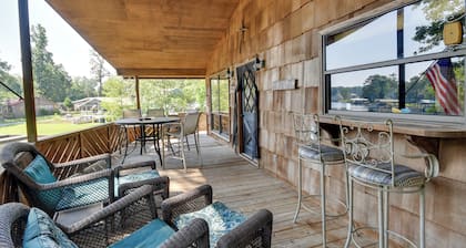 Pet-friendly Cabin w/ Dock on Lake Martin!