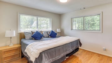 House (Multiple Bedrooms) | Interior