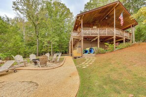 House (Multiple Bedrooms) | Interior - Pet-friendly Cabin w/ Dock on Lake Martin! (Jacksons' Gap)