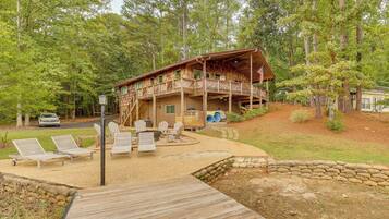 House (Multiple Bedrooms) | Front of property