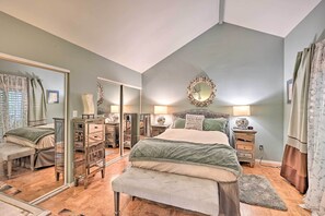 Apartment (1 Bedroom) | Interior