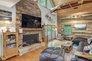 Interior - Riverfront Lake Lure Lodge w/ Fire Pit & Hot Tub! (Rutherfordton)