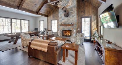 Walk to Loon Mtn Lift: Luxe Family Home w/ Hot Tub