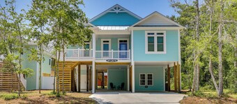 Coastal North Carolina Retreat: Half Mile to Beach