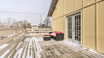 House (6 Bedrooms) | Interior