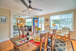 Interior - Fort Bragg Home, Close to Laguna Point Beach! (Fort Bragg)