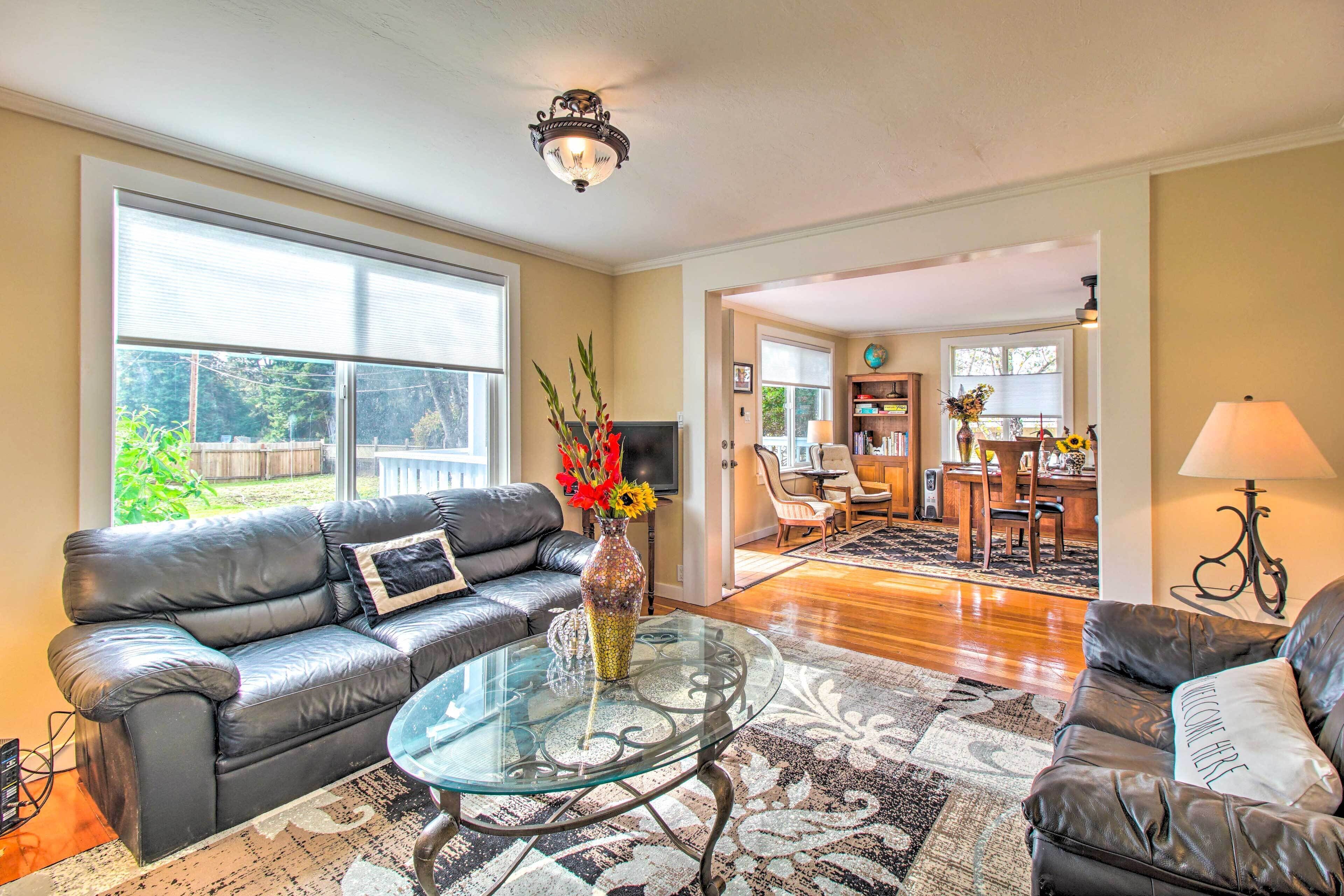 House (2 Bedrooms) | Interior