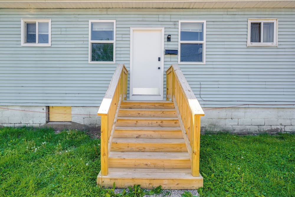Zanesville Vacation Rental Near Downtown - Mount Perry, OH