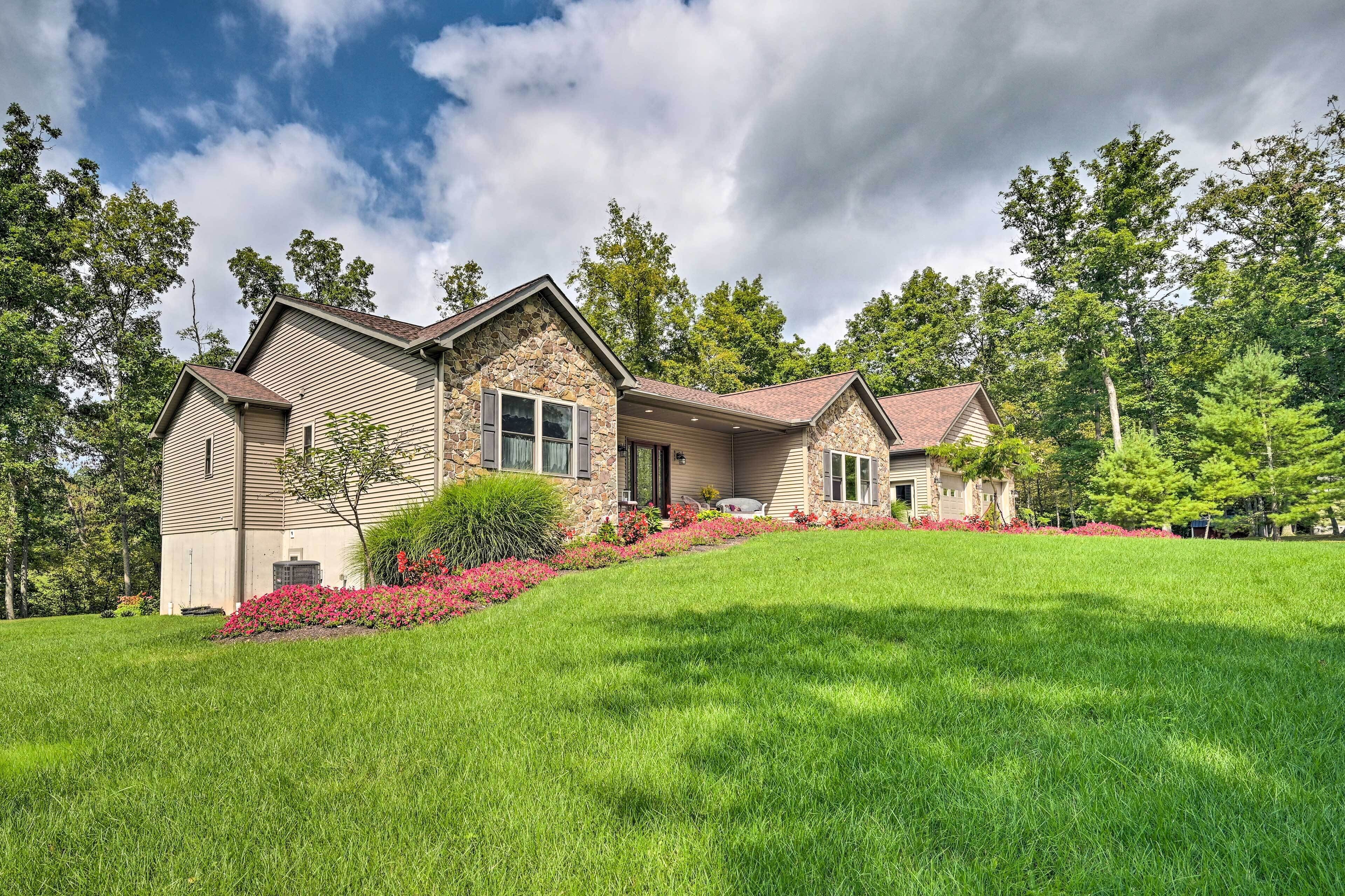 House (4 Bedrooms) | Interior