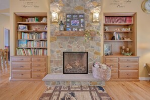 منزل (4 Bedrooms) | المنشأة من الداخل