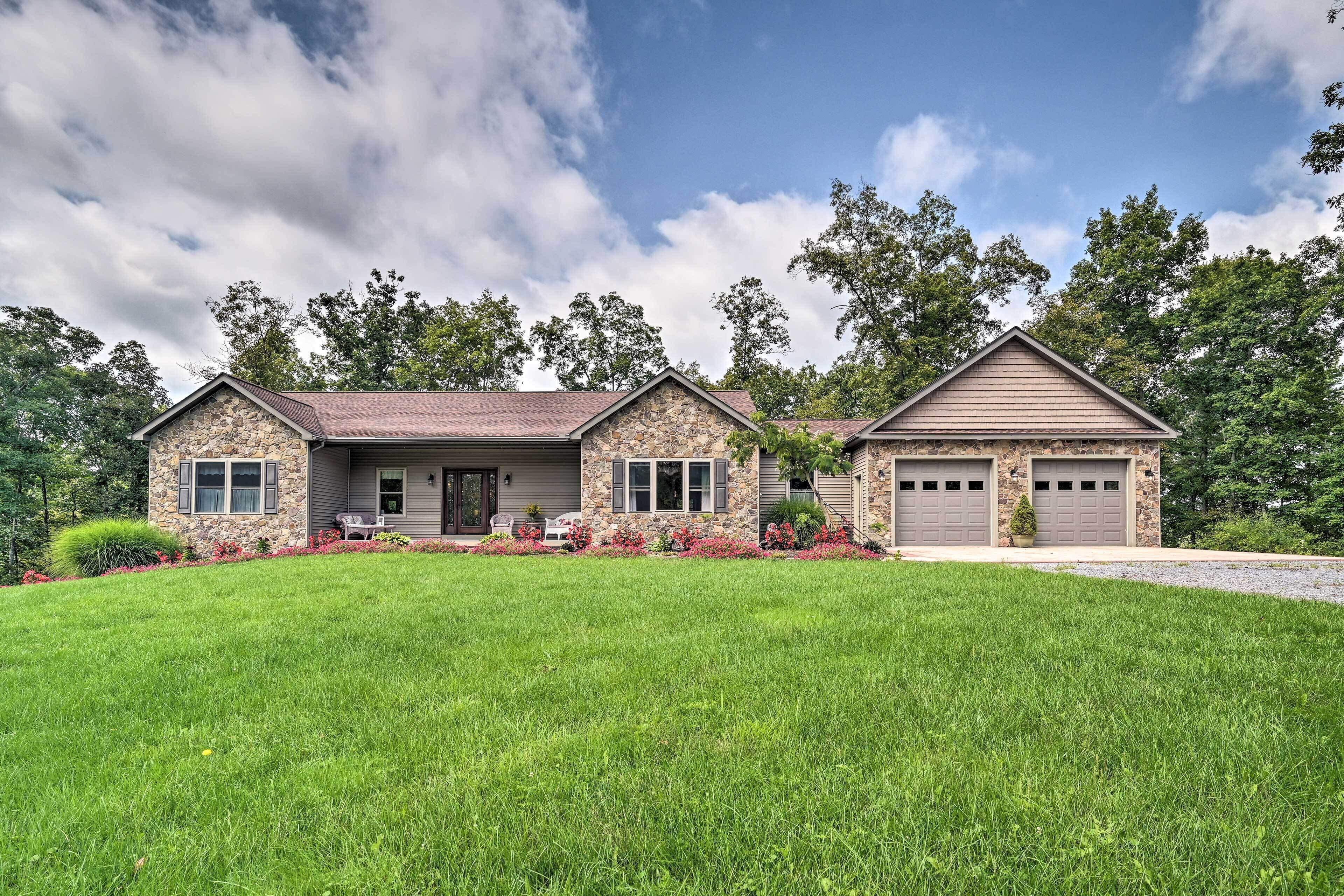 House (4 Bedrooms) | Interior