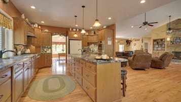 Maison (4 Bedrooms) | Intérieur