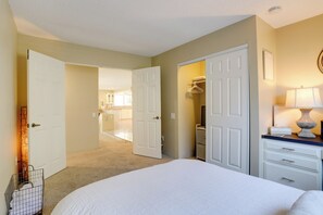 Interior - Bright Indio Home w/ Pool ~ 2 Mi to Coachella (Indio)