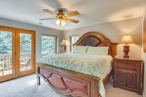 House (4 Bedrooms) | Interior - Riverfront Retreat in Nathrop: Fire Pits & Hot Tub (Nathrop)