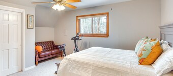 Riverfront Retreat in Nathrop: Fire Pits & Hot Tub