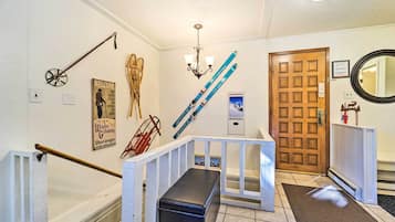 Căn hộ (3 Bedrooms) | Nội thất