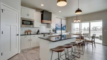 Apartment (4 Bedrooms) | Interior