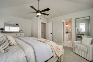 Căn hộ (4 Bedrooms) | Nội thất