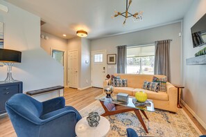 Cottage (2 Bedrooms) | Interior