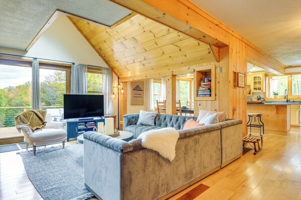 House (4 Bedrooms) | Front of property - Storybook Stratton House: 3 Mi to Mount Snow! (West Wardsboro)