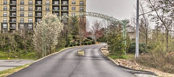 Pigeon Forge Condo w/ Community Amenities!
