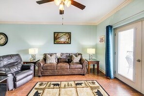 Apartment (1 Bedroom) | Interior