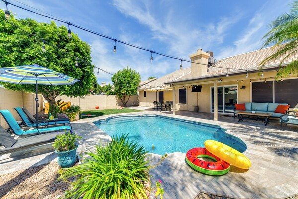 Relax Poolside & Golf: Family Gem In North Phoenix - Phoenix, AZ