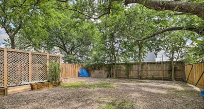 Historic Houston Bungalow ~ 2 Mi to Downtown!
