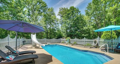 Cozy Virginia Vacation Rental w/ Seasonal Pool!