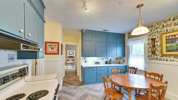 Rumah (3 Bedrooms) | Interior