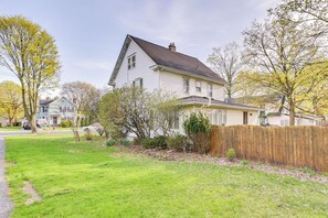 Interior - Charming Pet-friendly Vacation Rental w/ Backyard! (Caledonia)