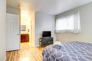 Apartment (3 Bedrooms) | Interior - Raleigh Condo Near Campus & Museums! (Raleigh)