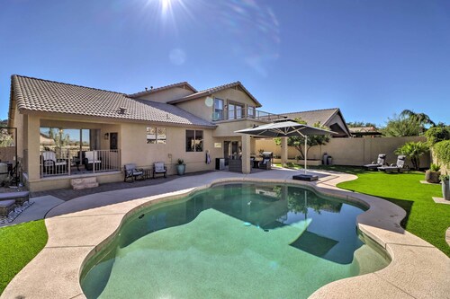 Complimentary Heated Pool: Goodyear Getaway!