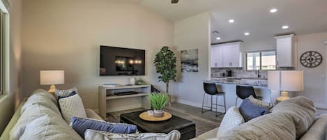 House (2 Bedrooms) | Interior